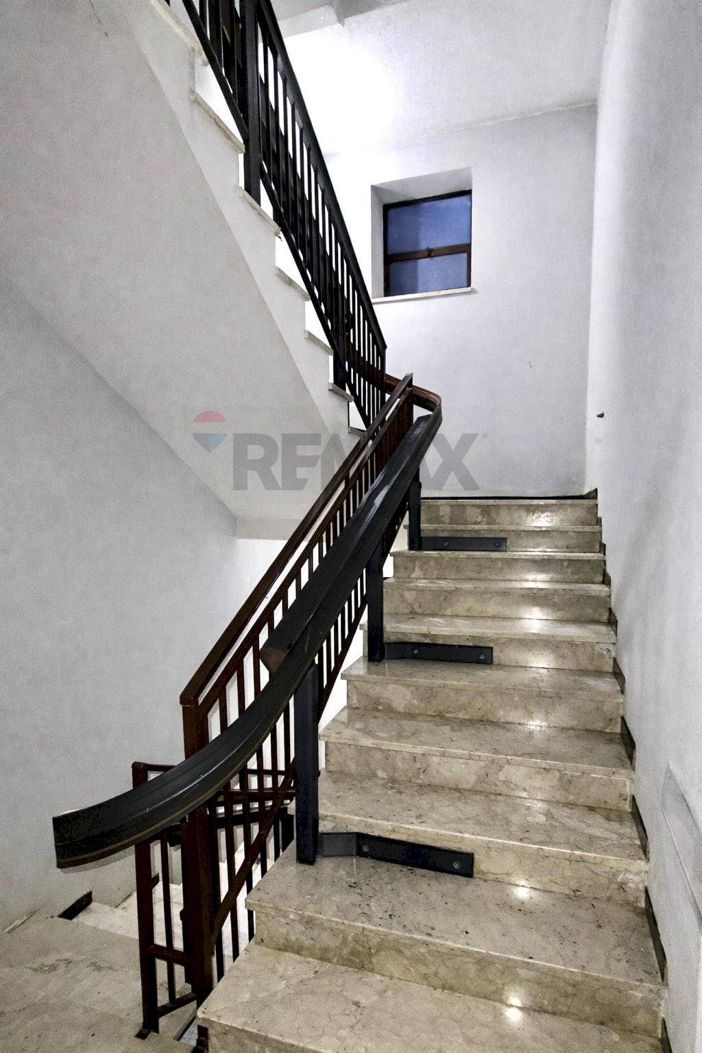 Scale - Apartment Viale Risorgimento
 
53, Campobello di Mazara - photo 2