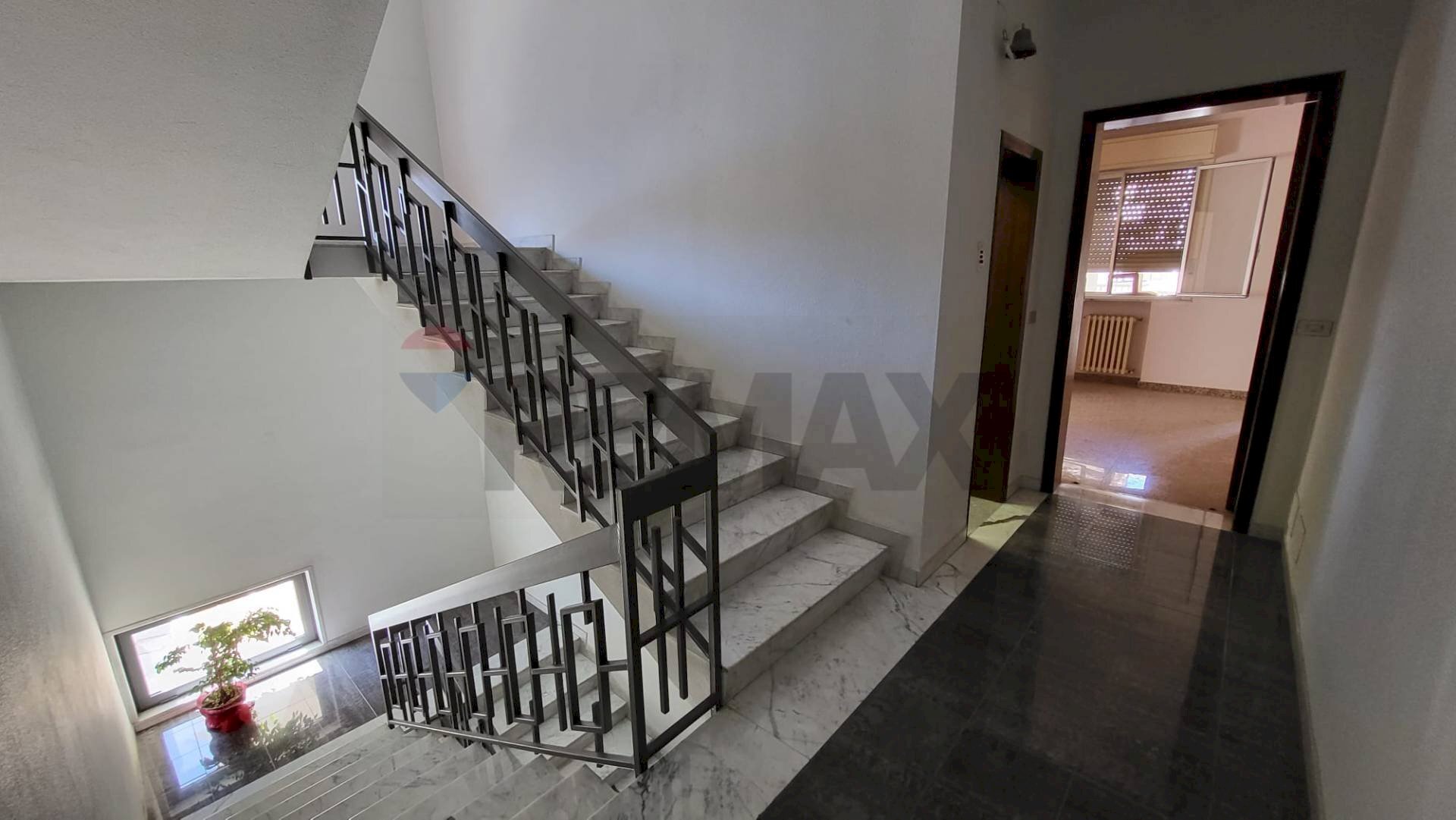 Scale - Apartment Ragusa - photo 3