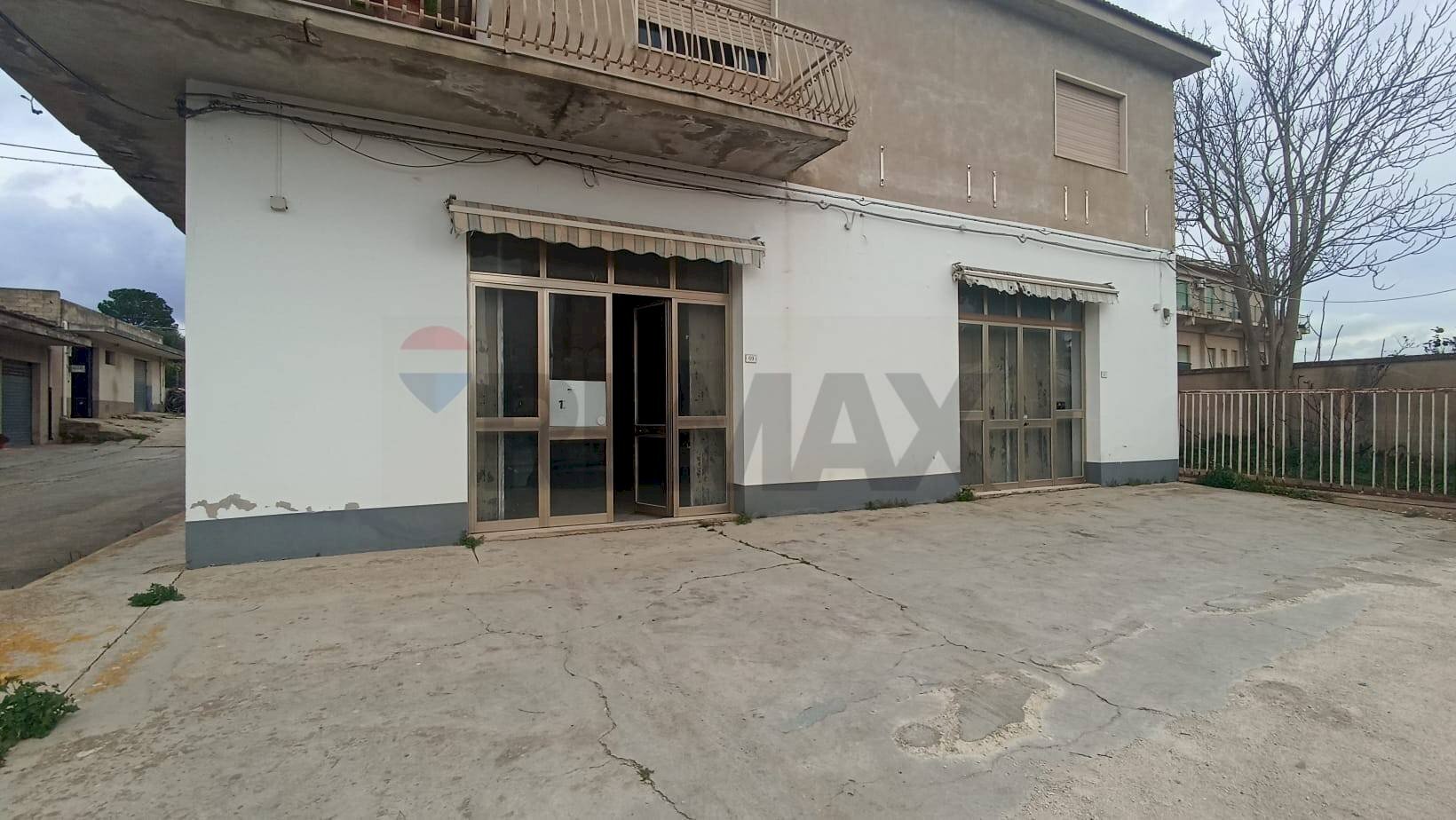 Casa all\'aperto - Negozio madonna  del santissimo  rosario, Chiaramonte Gulfi - foto 1