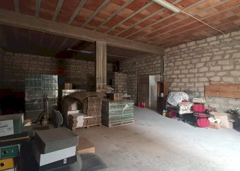 Dispensa di stoccaggio - Locale Commerciale madonna del santissimo rosario, Chiaramonte Gulfi - foto 4