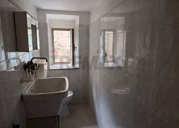 Bagno - Casa indipendente via cavalier francesco de stefano
 
102, Ragusa - foto 22