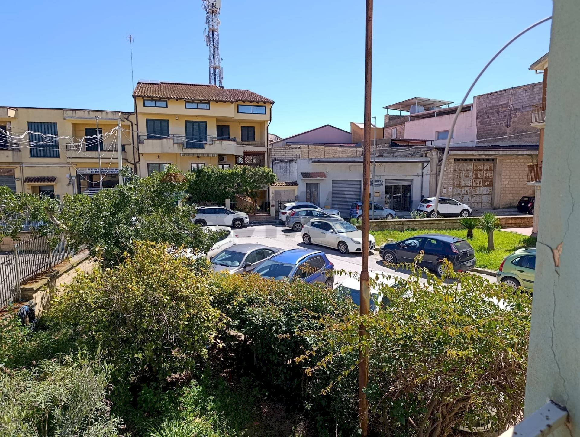 Edificio all\'aperto - Appartamento via Emanuele setti carraro
 
31, Niscemi - foto 2