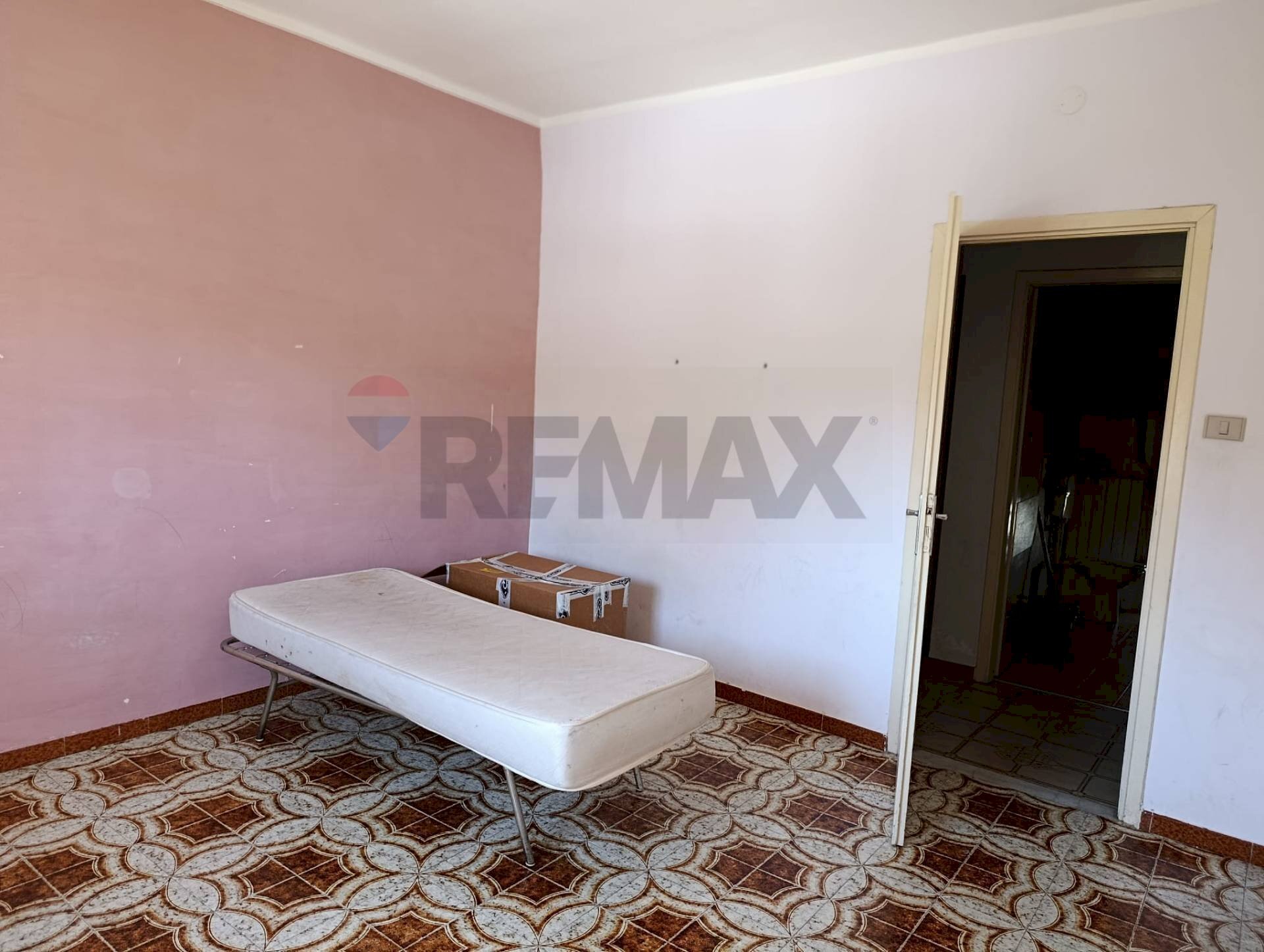 Camera / camera da letto - Appartamento via Emanuele setti carraro
 
31, Niscemi - foto 3