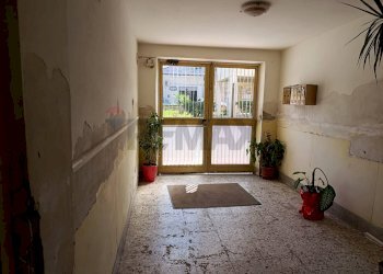 Ricezione / Lobby - Appartamento via Emanuele setti carraro
 
31, Niscemi - foto 1