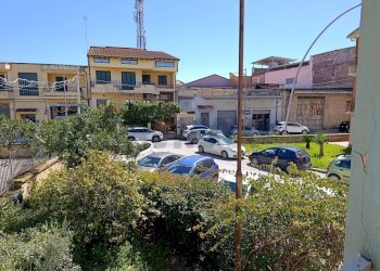 Edificio all\'aperto - Appartamento via Emanuele setti carraro
 
31, Niscemi - foto 2