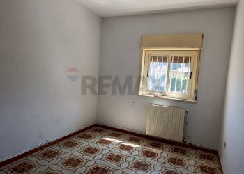 Stanza vuota - Appartamento via Emanuele setti carraro
 
31, Niscemi - foto 24