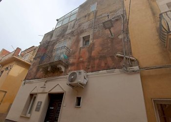 Edificio all\'aperto - Casa indipendente Chiaramonte Gulfi - foto 4