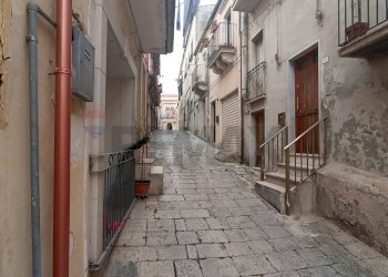 Edificio all\'aperto - Casa indipendente Chiaramonte Gulfi - foto 5