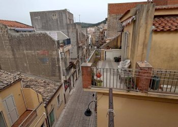 Edificio all\'aperto - Casa indipendente Chiaramonte Gulfi - foto 10