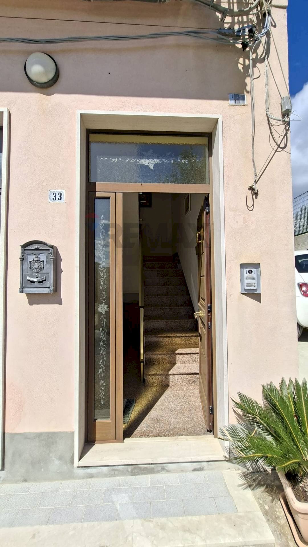 Edificio all\'aperto - Independent house Via Loreto Gallinara III traversa dx
 
33, Modica - photo 2