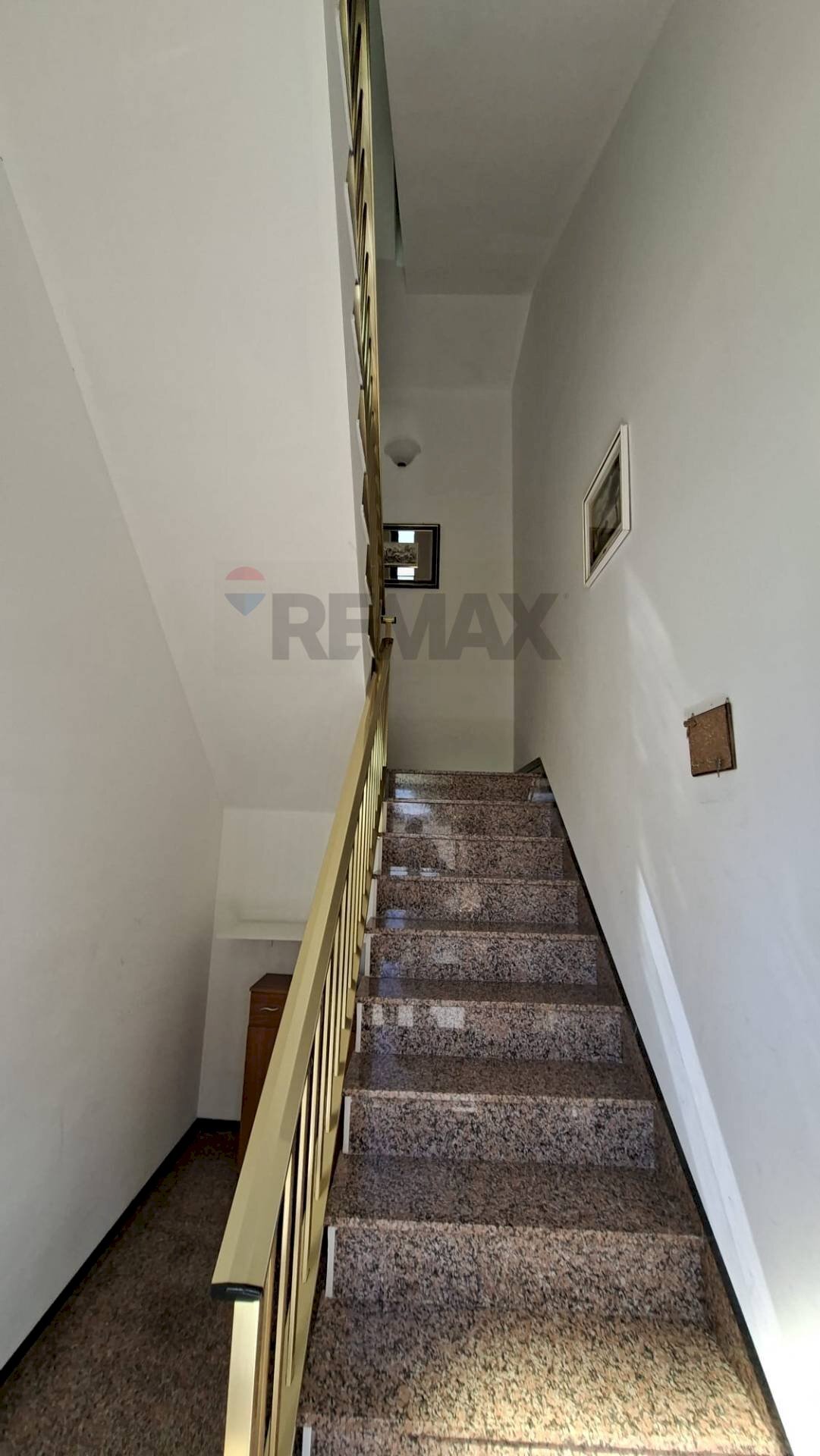 Scale - Independent house Via Loreto Gallinara III traversa dx
 
33, Modica - photo 3