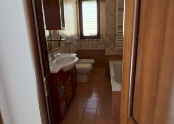 Bagno - Casa indipendente Via Loreto Gallinara III traversa dx
 
33, Modica - foto 29