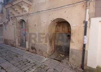Edificio all\'aperto - Monolocale via terlato
 
11, Chiaramonte Gulfi - foto 1