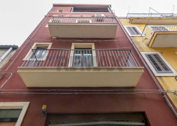 Edificio all\'aperto - Casa indipendente via Francesco Battaglia
11, Ragusa - foto 3