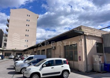 Foto 4 - Capannone Via Santa Cecilia
 
36, Messina - foto 4