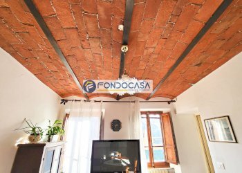 ingresso 1- soggiorno - Apartment Via del Teatro, Pietrasanta - photo 9