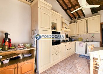 cucina abitabile - Apartment Via del Teatro, Pietrasanta - photo 10