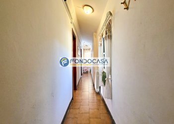 ingresso 2-corridoio - Apartment Via del Teatro, Pietrasanta - photo 22