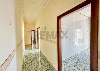 Hall / corridoio - Bilocale VIA BARTOLO LONGO
 
25, Calvizzano - foto 7