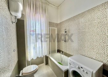 Bagno - Bilocale VIA BARTOLO LONGO
 
25, Calvizzano - foto 16