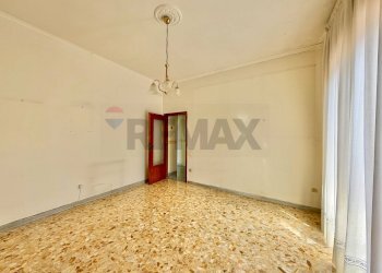 Stanza vuota - Bilocale VIA BARTOLO LONGO
 
25, Calvizzano - foto 21