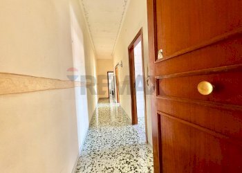 Hall / corridoio - Bilocale VIA BARTOLO LONGO
 
25, Calvizzano - foto 26