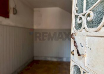 Stanza vuota - Bilocale VIA BARTOLO LONGO
 
25, Calvizzano - foto 30