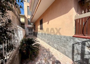 Edificio all\'aperto - Bilocale VIA BARTOLO LONGO
 
25, Calvizzano - foto 31