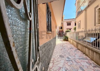 Terrazza - Bilocale VIA BARTOLO LONGO
 
25, Calvizzano - foto 32