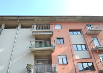 Foto 2 - Three-room apartment Via Industriale
 
15, Calolziocorte - photo 2