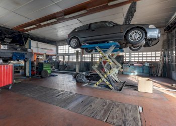 Palestra - Locale Commerciale Via 5 Giornate
 
57, Samarate - foto 6