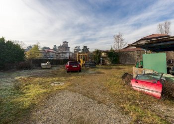 Giardino - Locale Commerciale Via 5 Giornate
 
57, Samarate - foto 10