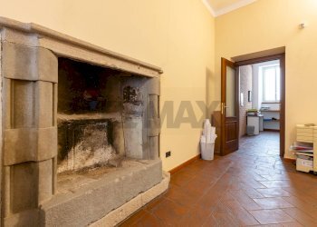 Soggiorno - Trilocale Piazza Leonardo da Vinci
 
11, Vaprio d'Adda - foto 15