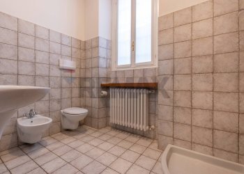 Bagno - Trilocale Piazza Leonardo da Vinci
 
11, Vaprio d'Adda - foto 18