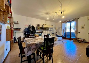 Sala da pranzo - Three-room apartment Via Gradella
 
74/A, Pandino - photo 7