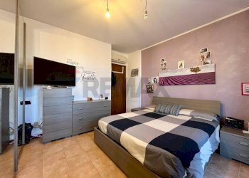 Camera / camera da letto - Three-room apartment Via Gradella
 
74/A, Pandino - photo 16