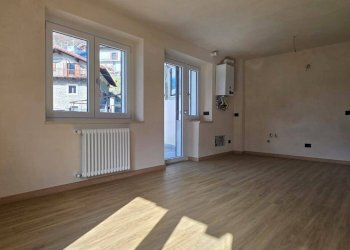 Foto 9 - Trilocale VIA GILLES DE CHEVRERES
 
76, Aosta - foto 9