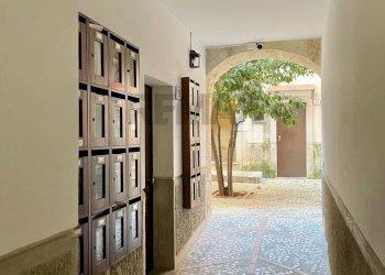 Hall / corridoio - Monolocale Cortile Del Musico
 
6, Palermo - foto 5