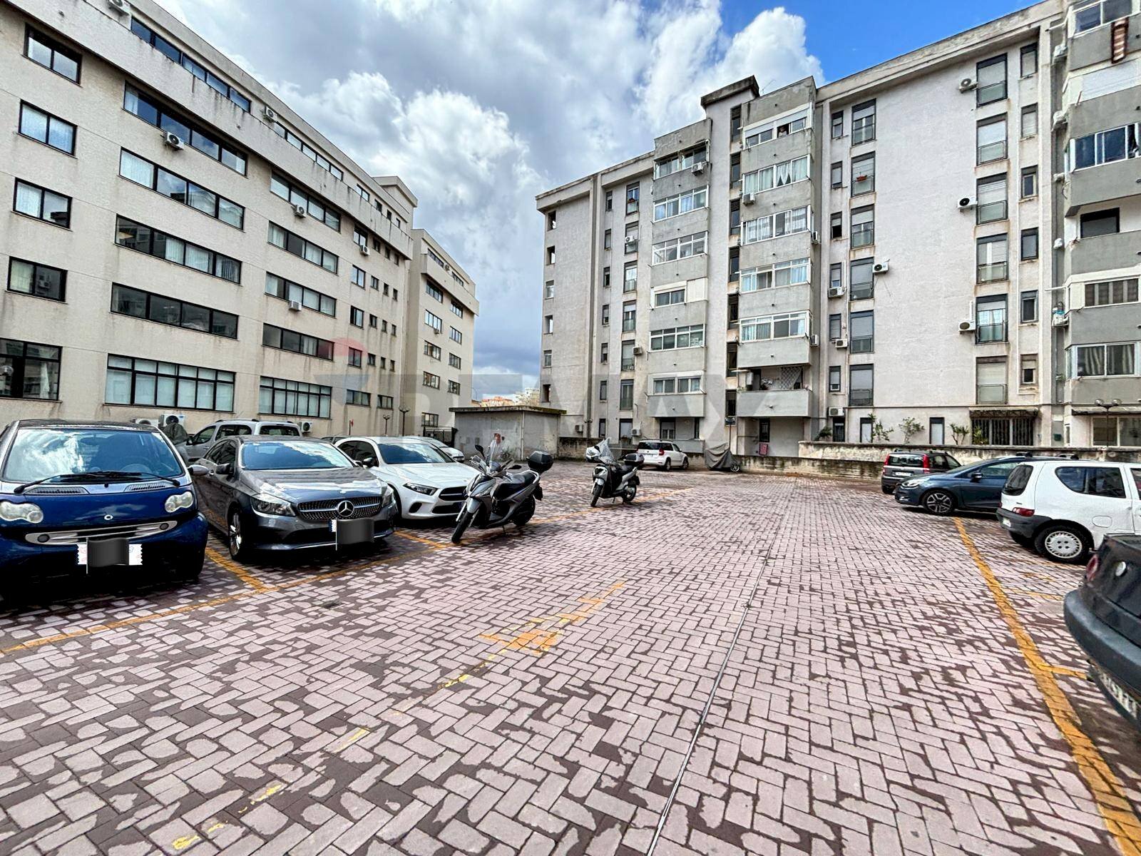 Edificio all\'aperto - Appartamento Via Carlo Amore
 
8, Palermo - foto 2