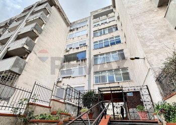 Edificio all\'aperto - Appartamento Via Carlo Amore
 
8, Palermo - foto 1