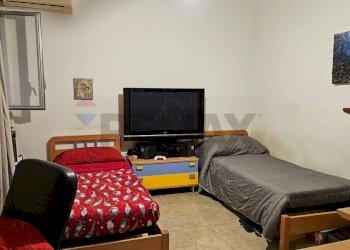 Camera / camera da letto - Apartment via ugo la malfa
28, Ficarazzi - photo 12