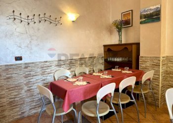 Sala da pranzo - Commercial Activity Via Manfredi Azzarita
 
41, Bari - photo 3