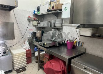 Cucina - Commercial Activity Via Manfredi Azzarita
 
41, Bari - photo 11