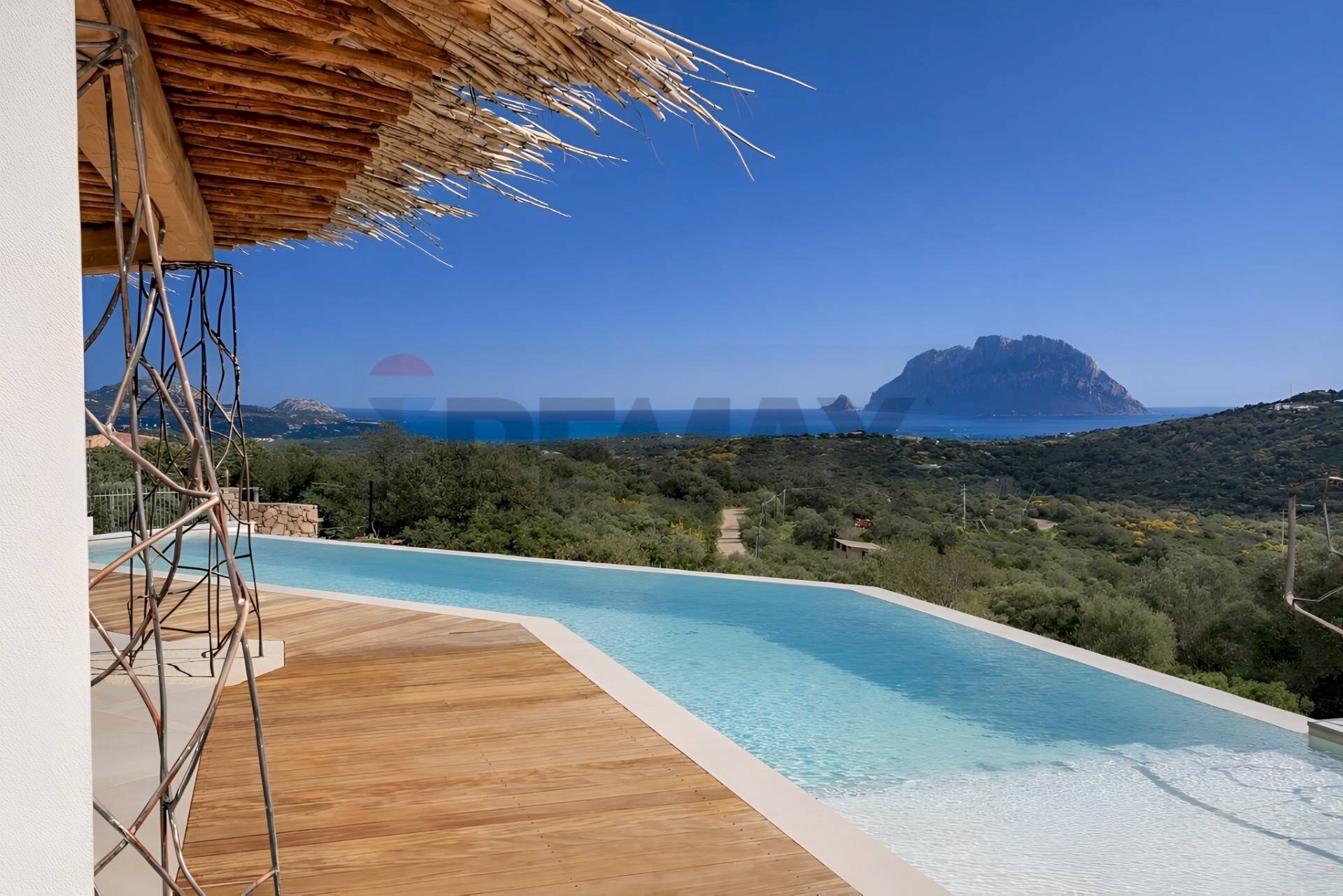 Piscina - Villa Pedra Longa
 
SNC, Loiri Porto San Paolo - foto 1