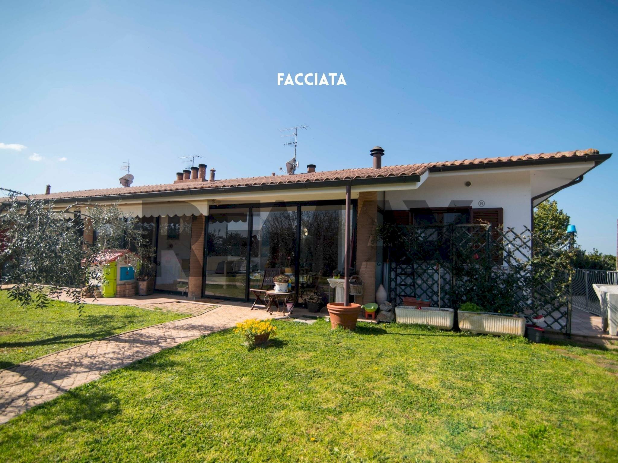 Casa all\'aperto - Casa indipendente STRADA DELLE SELVACCE
 
41, Roccastrada - foto 2