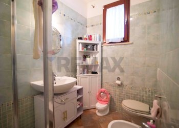 BAGNO CON DOCCIA - Casa indipendente STRADA DELLE SELVACCE
 
41, Roccastrada - foto 26