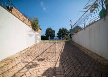 ingresso garage - Casa indipendente STRADA DELLE SELVACCE
 
41, Roccastrada - foto 37