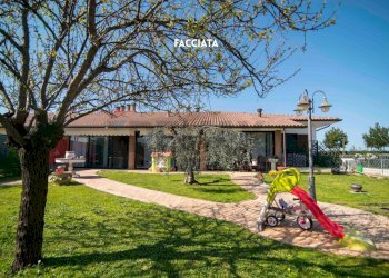 Casa all\'aperto - Casa indipendente STRADA DELLE SELVACCE
 
41, Roccastrada - foto 39