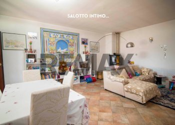 Sala da pranzo - Casa indipendente STRADA DELLE SELVACCE
 
41, Roccastrada - foto 10