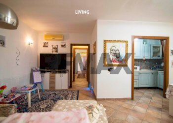 Soggiorno - Casa indipendente STRADA DELLE SELVACCE
 
41, Roccastrada - foto 14